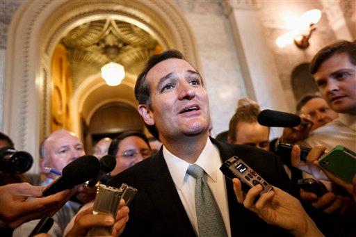 Ted Cruz Heckled, Cheered During Speech (+Video)