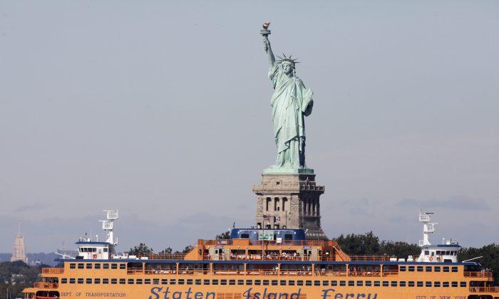 Council Votes to Expand Staten Island Ferry Schedule