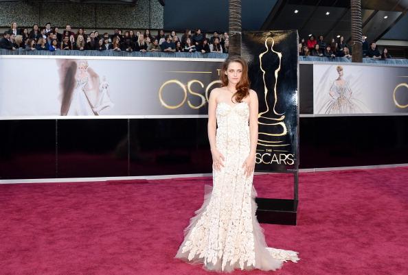 Kristen Stewart New Movie: Star Required to Gain Weight, Report Says