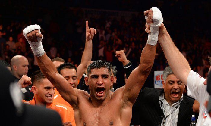 Floyd Mayweather-Marcos Maidana Fight: Amir Khan Says He’s ‘Very Disappointed’