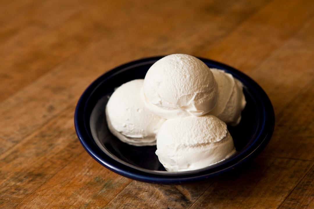 How to Make Real Greek Yogurt