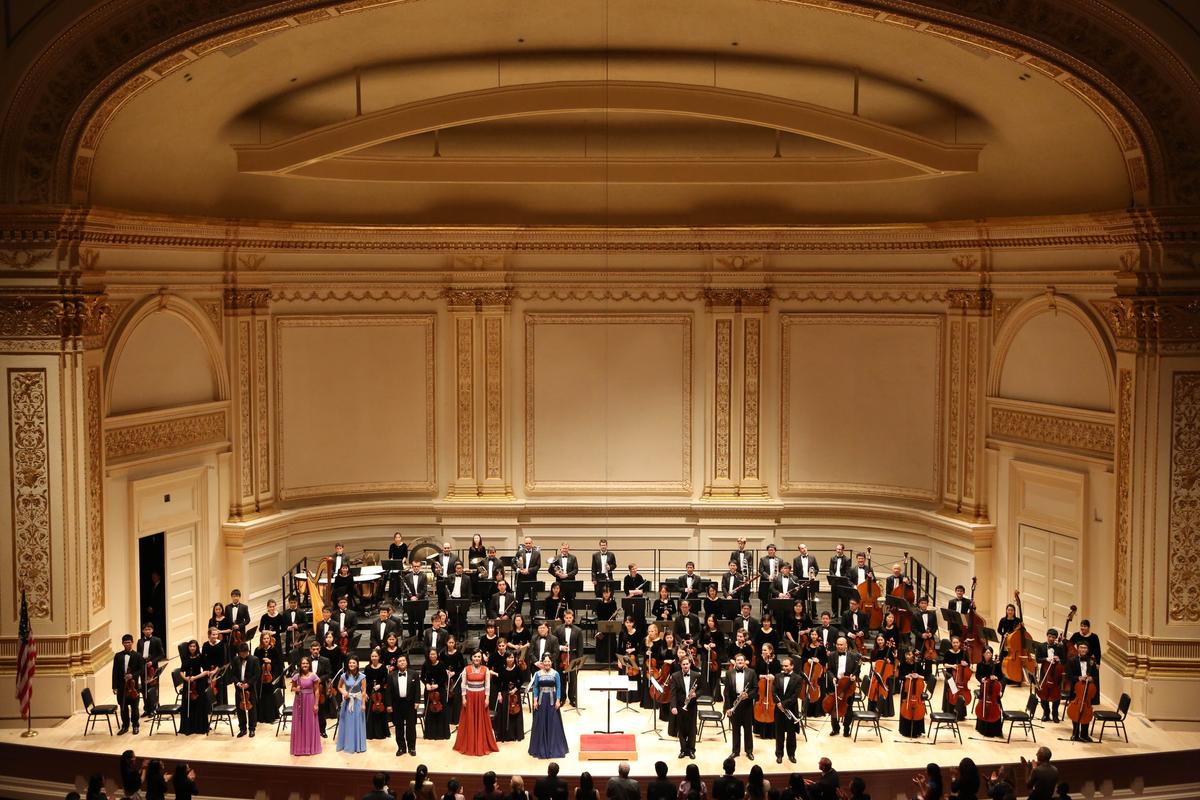 Shen Yun Symphony Orchestra Inspires at Carnegie Hall