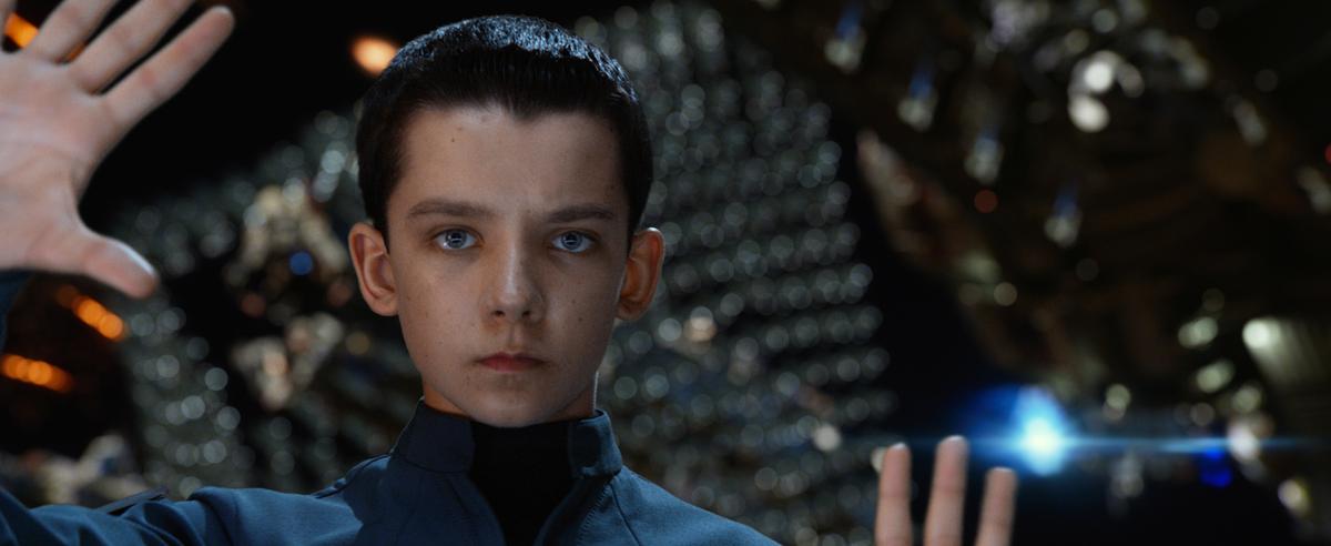 Filling the Shoes of an Idolized Young Superhero in ‘Ender’s Game’