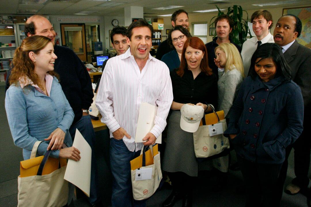 National Boss Day 2013: Five Memorable Bosses From TV Shows and Movies