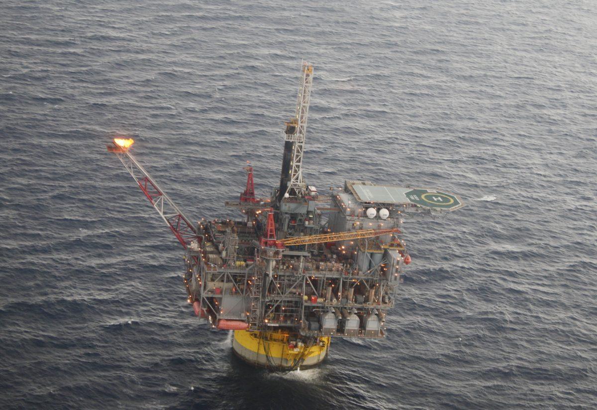 A oil platform in the Gulf of Mexico is seen in a file photo on Oct. 27, 2011. (Jon Fahey/AP Photo)