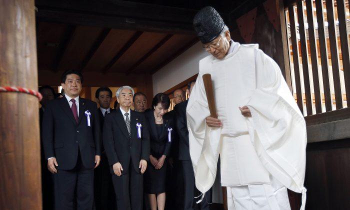 Yasukuni Shrine Controversy: Japanese Prime Minister Plans to Visit Shrine