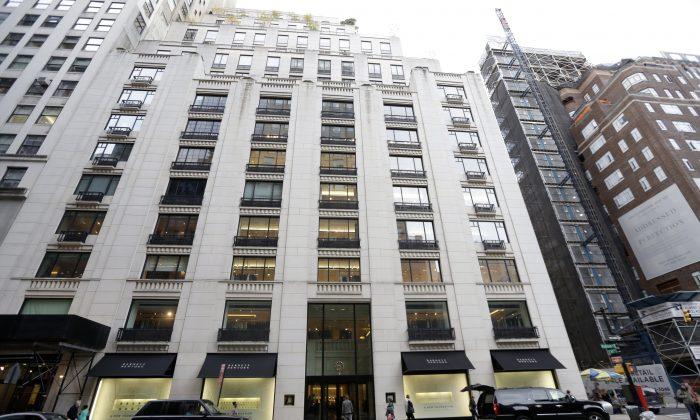 Barneys New York Could Close Down All Its Stores: Reports