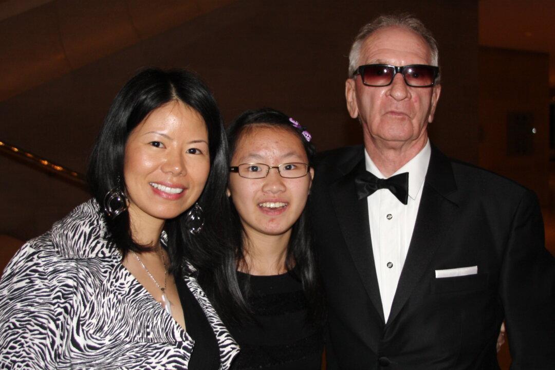 Business Owner: Shen Yun Symphony Orchestra—Phenomenal