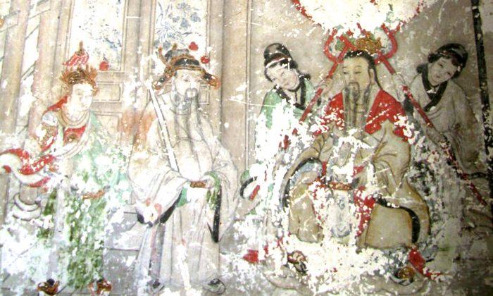 A Chinese Fresco Restoration Goes Horribly Wrong