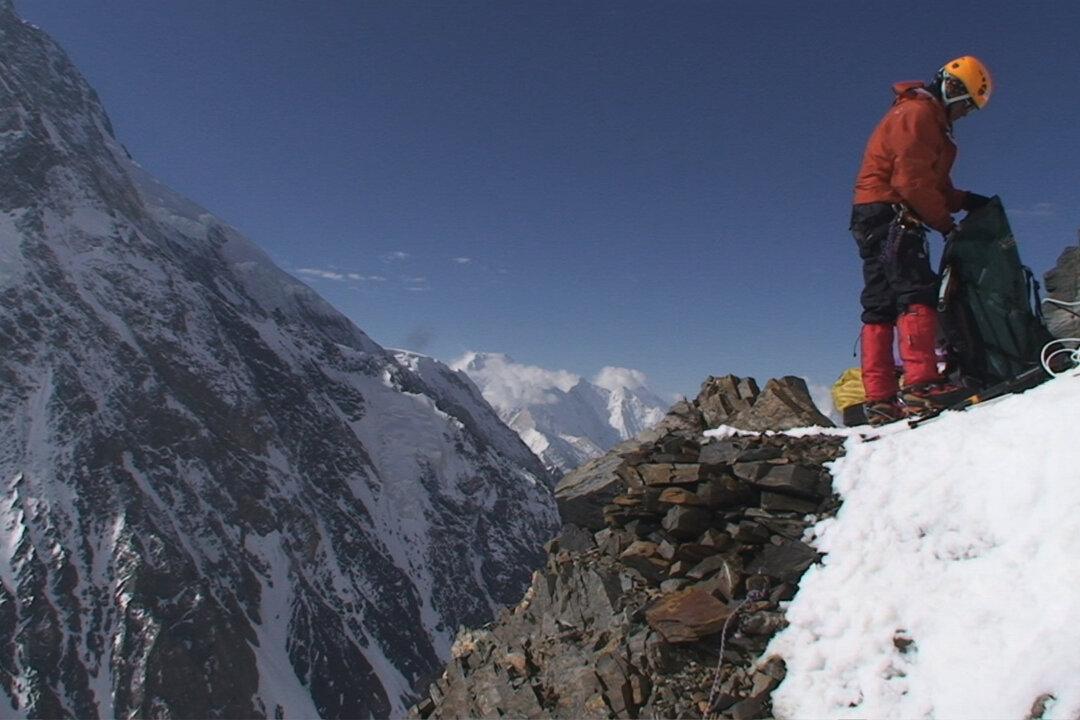 Spirituality Safeguards Adventurer Pemba Gyalje Sherpa, at World’s Deadliest Peaks