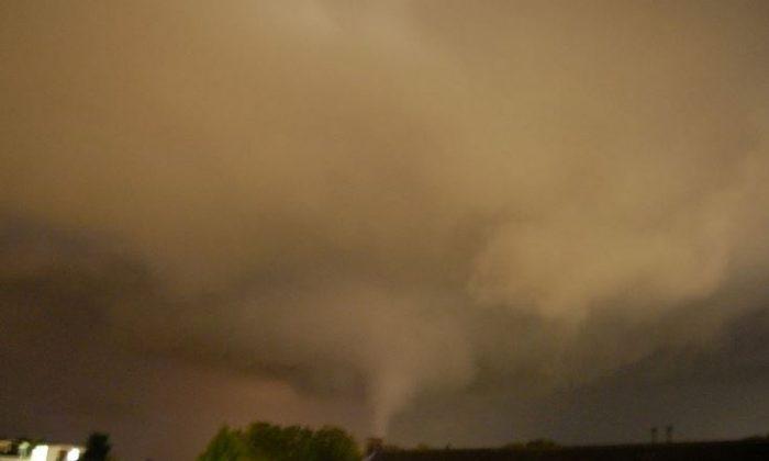 Drunen, Netherlands: A Rare Tornado is Spotted, Damages Buildings (+Photos)