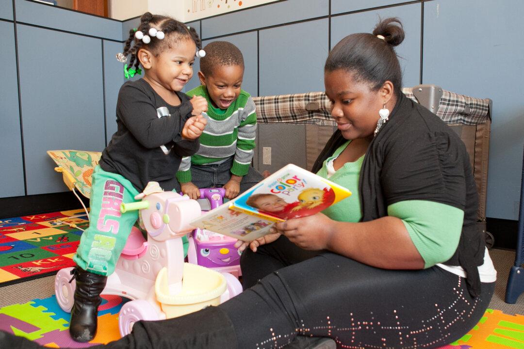 Video Parenting Classes Helping Teen Moms