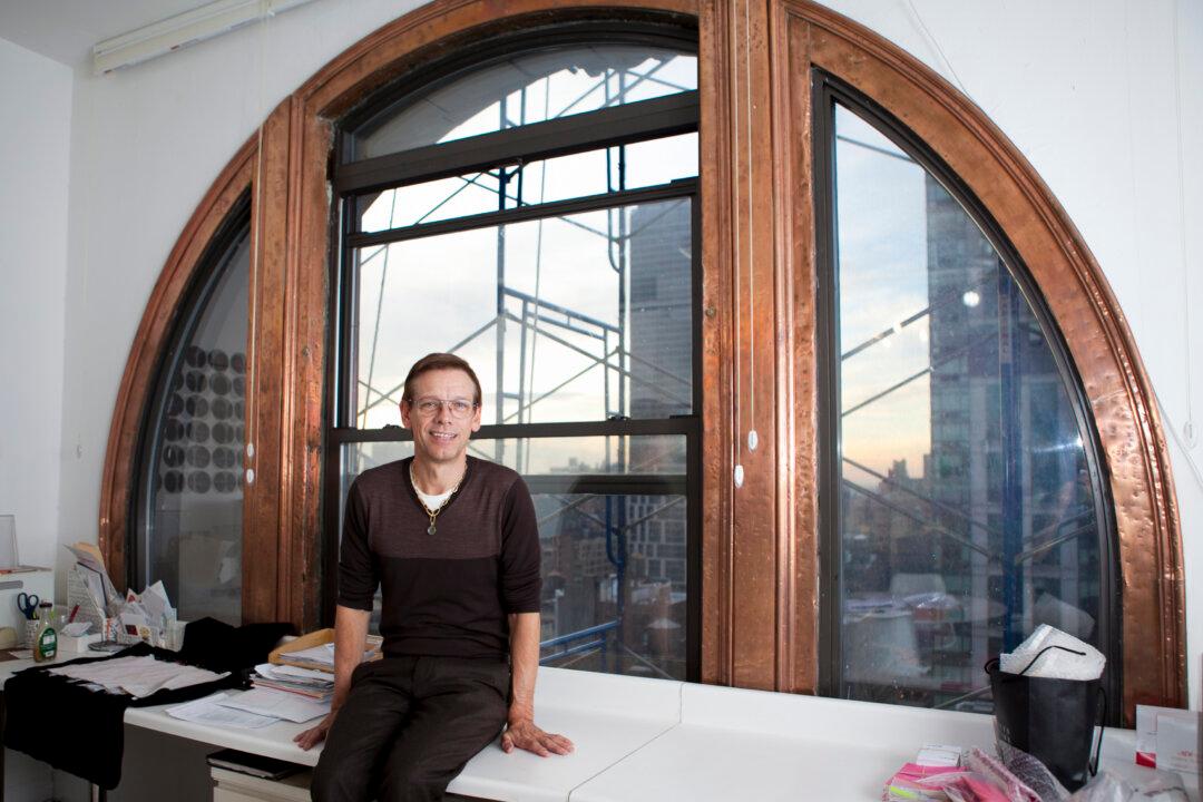 The Life and Work of Jewelry Master Craftsman Ray Griffiths