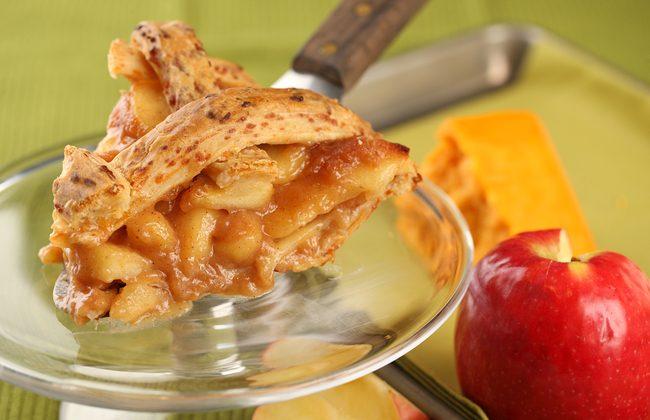 Classic Apple Pie With Cheddar Lattice Crust Recipe