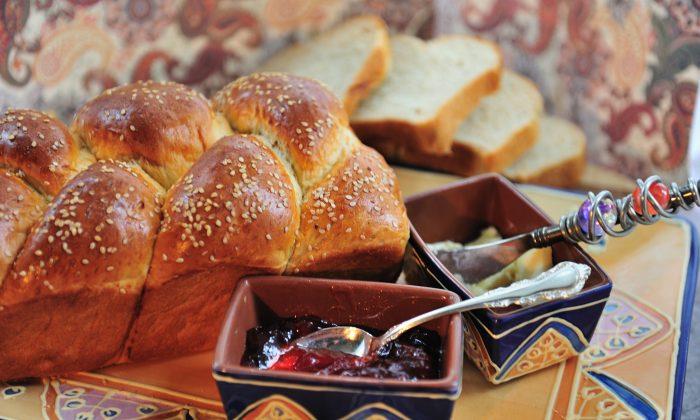 10 Most Popular Bread Gurus (Photo Gallery)
