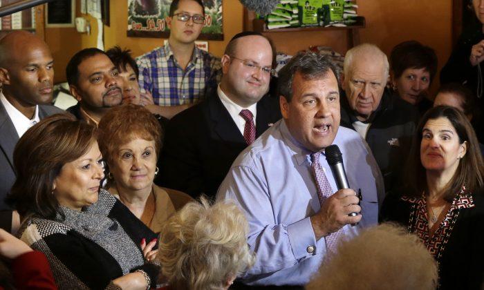 New Jersey Governor: Chris Christie Wins Re-election