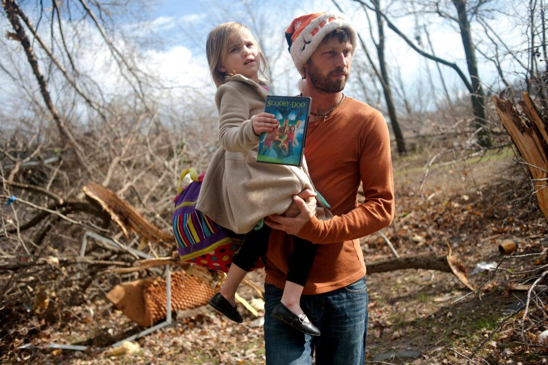 Peoria, Illinois: Tornado Levels Entire Sections of Town