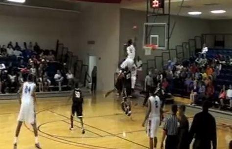 Javonte Douglas Dunk: Junior College Stand-out Throws Down Insane Slam (Video)