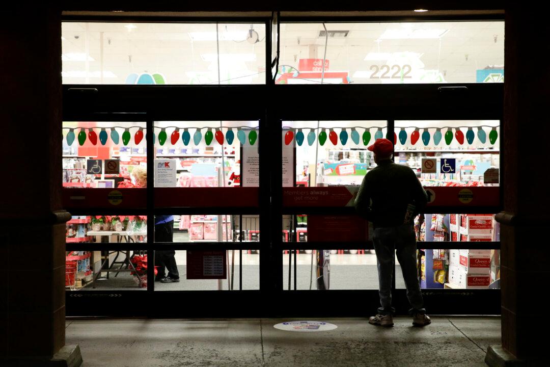 After Christmas Sales: Walmart, Target, Best Buy, Toys R Us, JC Penney, Macy’s, and More