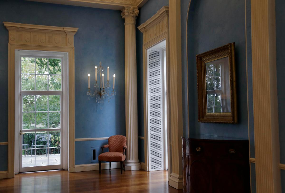 De Blasio Family Will Move to Gracie Mansion