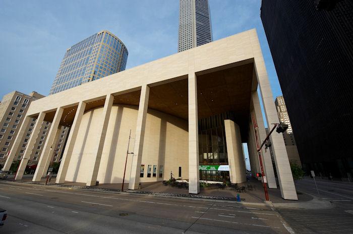 Shen Yun Stunning, Inspirational, Says Company Owner