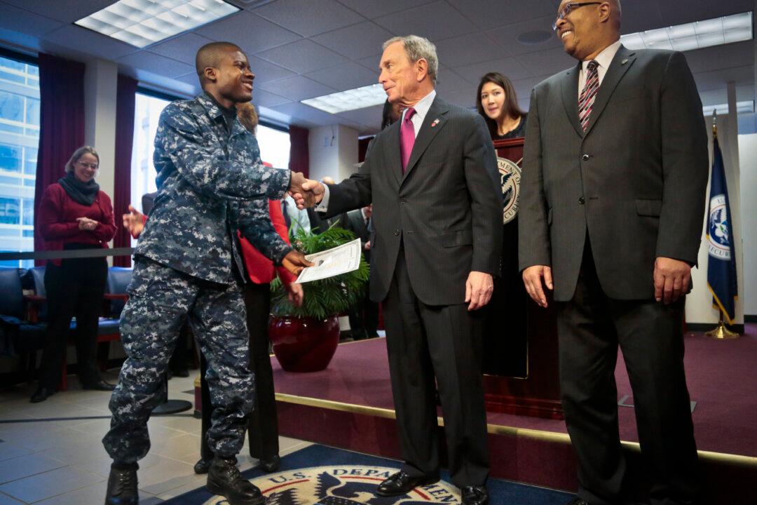Bloomberg Congratulates Last Batch of New Citizens
