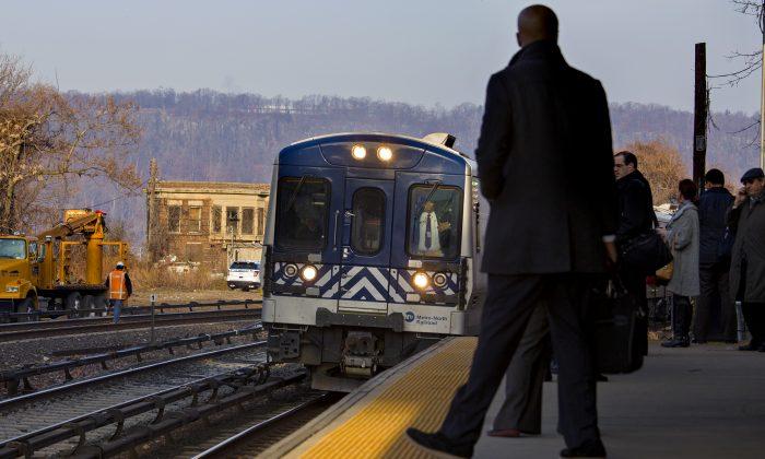 Metro-North Train Kills High School Student in the Bronx