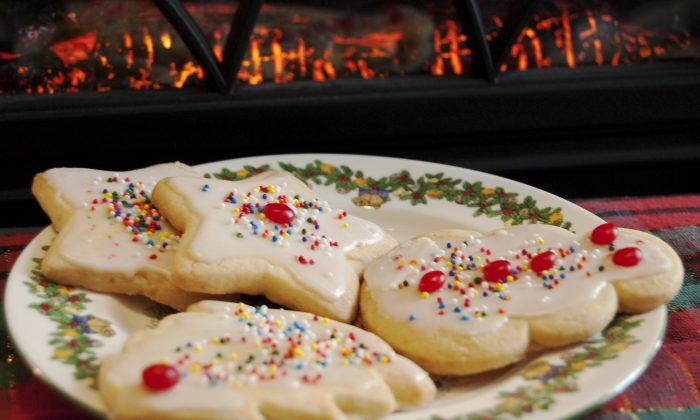 Recipe for Holiday Crispy Sugar Cookies