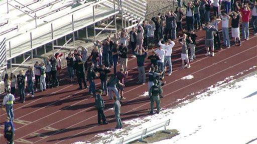 Arapahoe High School: Suspected Gunman Dead, 2 Students Injured After Shooting in Centennial, CO