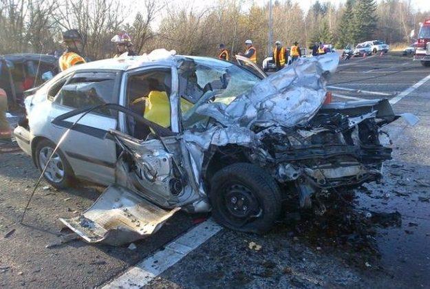 Caran Johnson Accidently Live Tweets Her Husband’s Fatal Car Crash