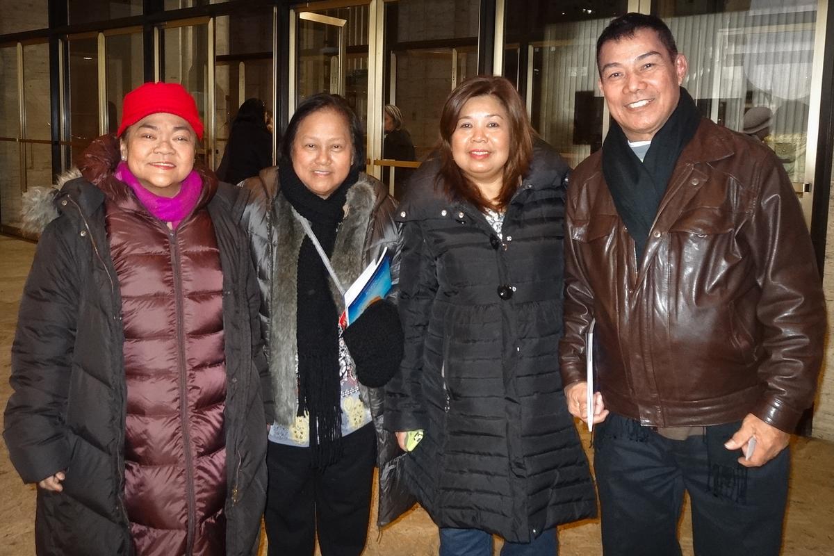 Filipino Soprano Finds Shen Yun Vocalists Amazing