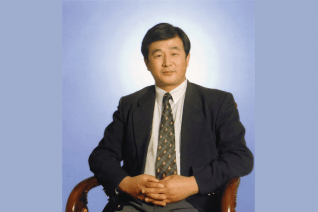 Founder of Falun Gong Receives Greetings for Chinese New Year