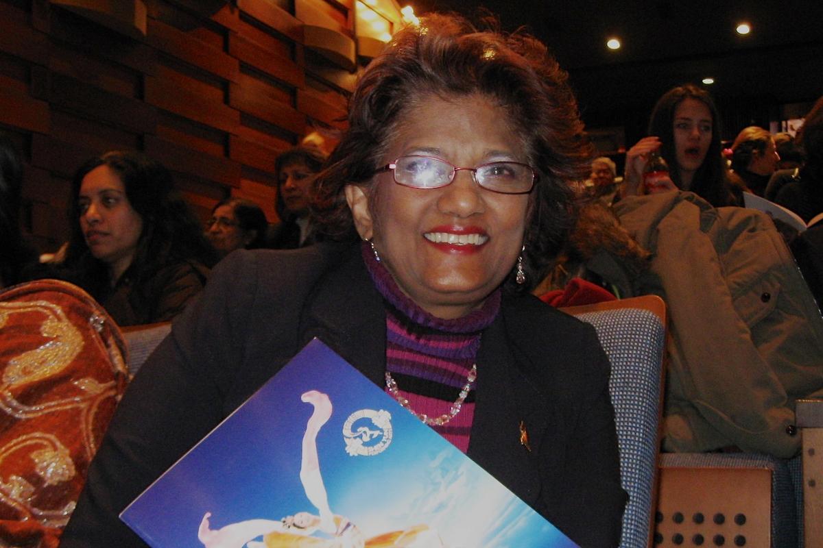 Distinguished Public Servant Finds Magnificence in Shen Yun