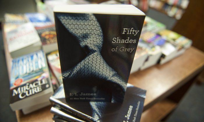 ‘Fifty Shades of Grey’ Movie: ‘50 Shades’ Book Trio Merged in One Film, Report Claims