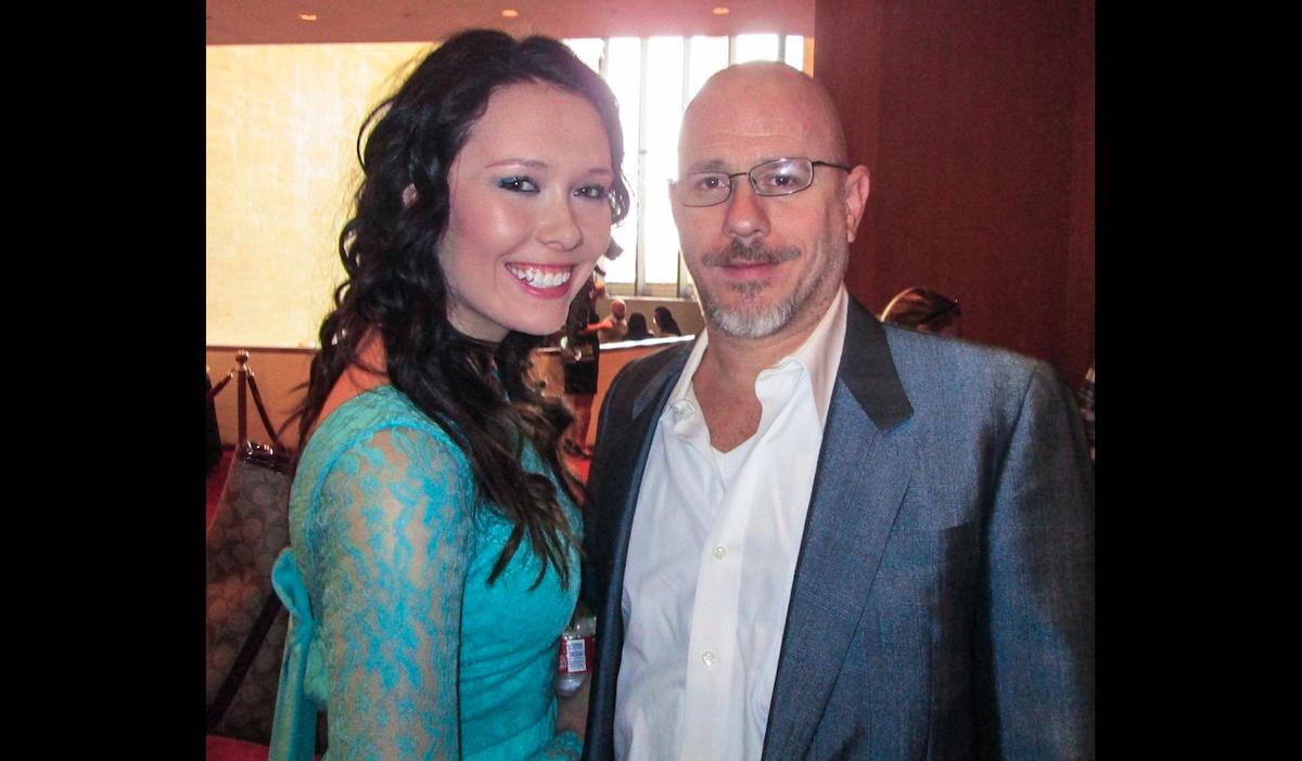 Shen Yun is Noble, Says Artist