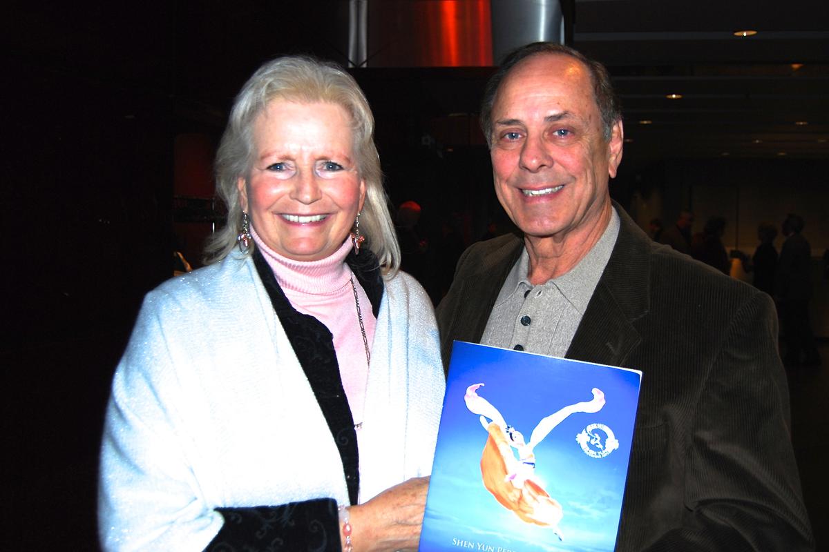 Ballroom Instructor: Shen Yun Is ‘Exquisitely Beautiful’