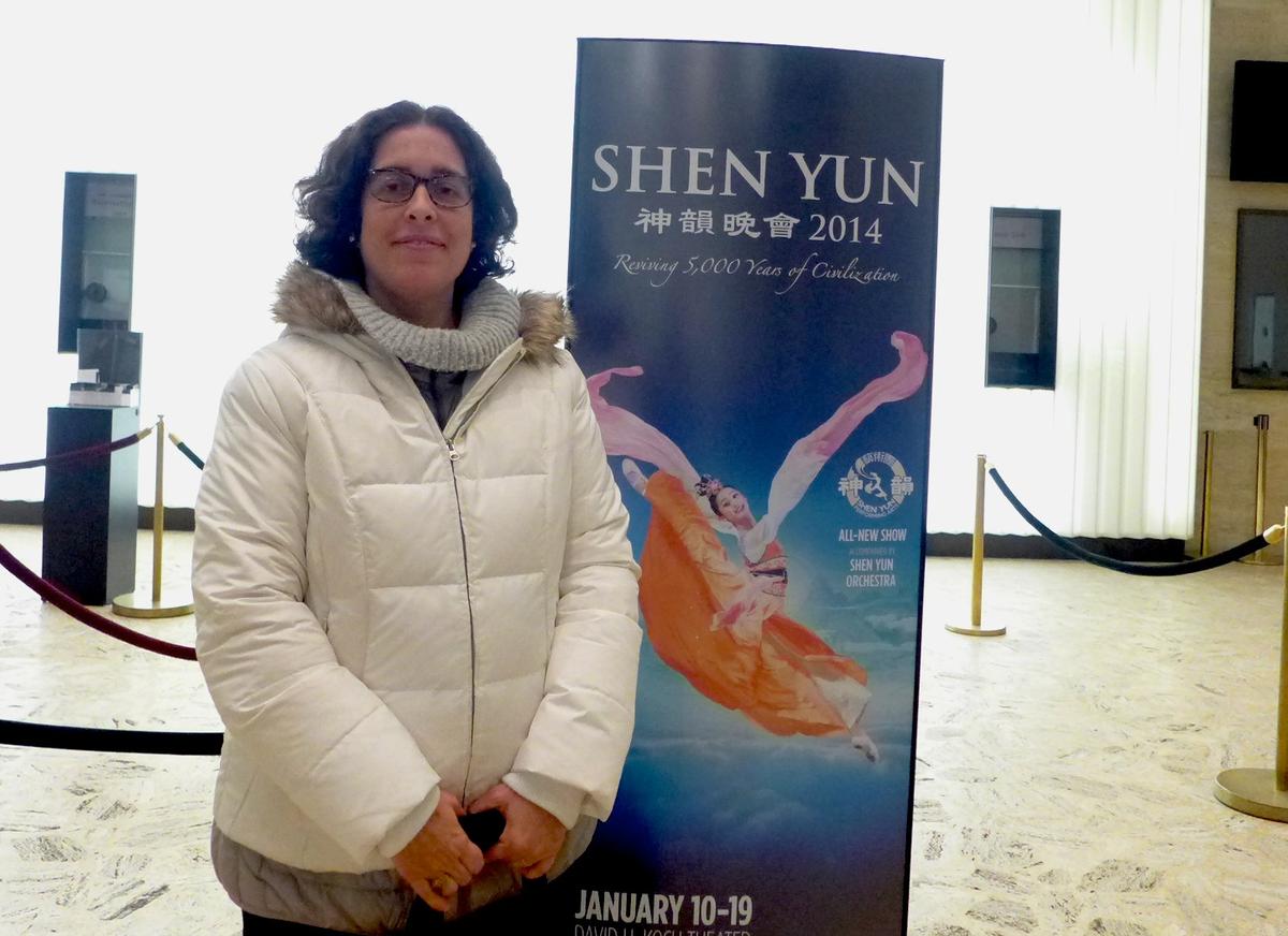 Film Producer Says Shen Yun Portrays ‘Wonderful Message’ 