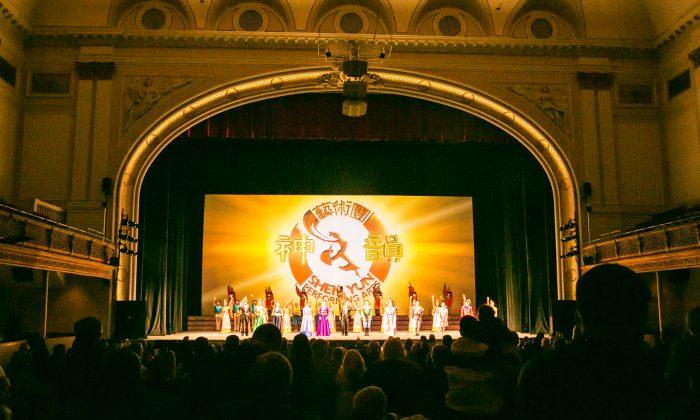 Former AOL Executives Delighted by Shen Yun, Asking, ‘Why can’t this be shown In China?’