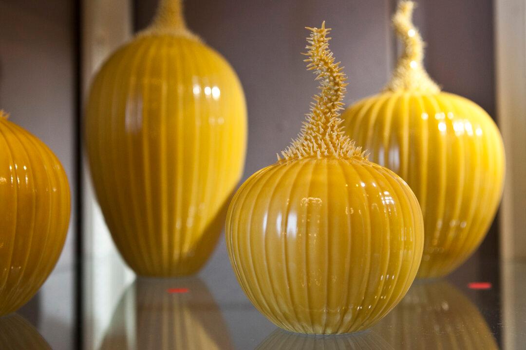 Original Artworks Shine at New York Ceramics Fair