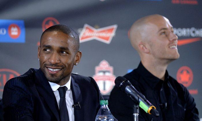Toronto FC Unveils Defoe and Bradley in Monumental Day for Soccer in Canada