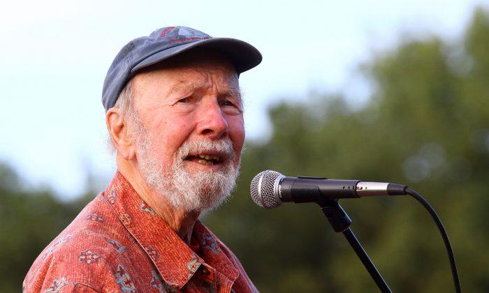 Pete Seeger Dead at Age 94