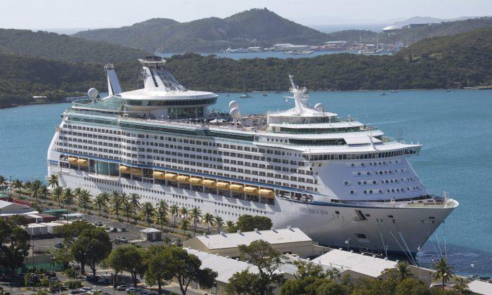 Royal Caribbean Worker Dies in Lifeboat Drill in France