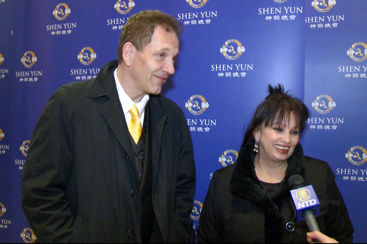 South American Singers Admire Shen Yun’s Soloists