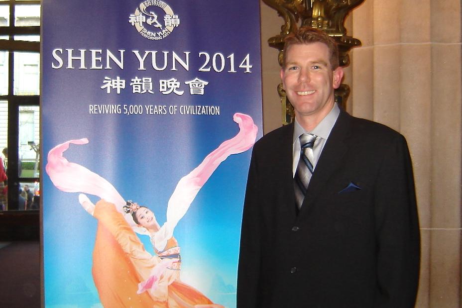 History and Tradition Shine Through in Shen Yun, Says University Basketball Coach