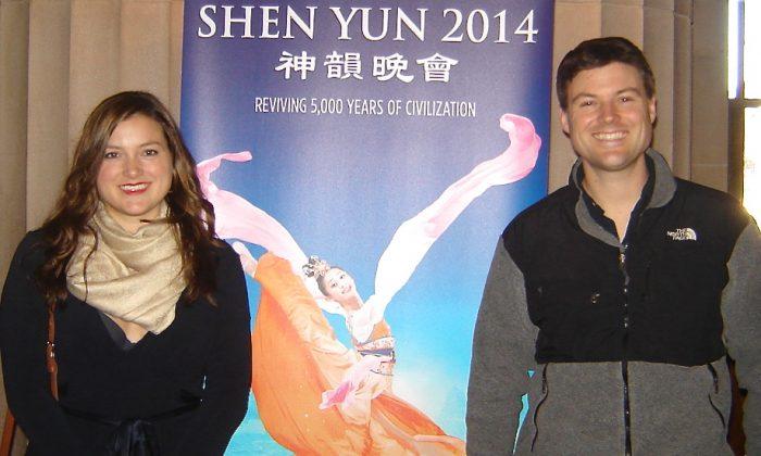 Photographer Looks for Cultural Significance in Art of Shen Yun