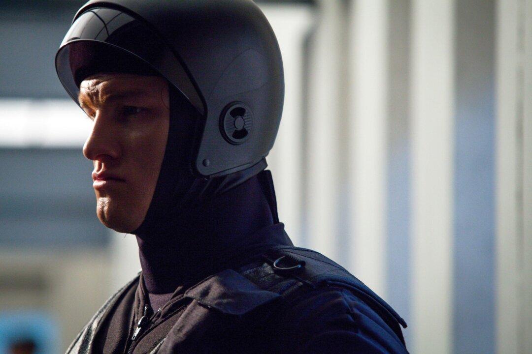 Almost Human Season 1 Finale: Spoilers and Promo Trailer for Episode 8