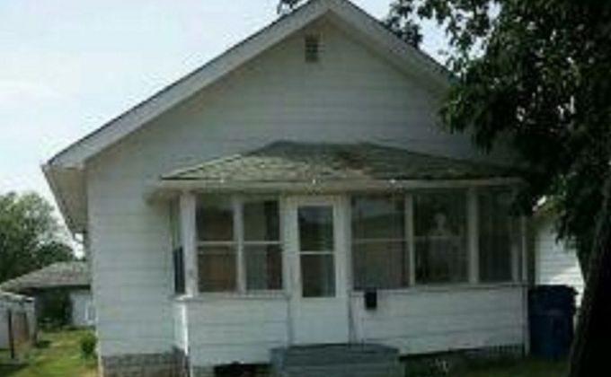 Zak Bagans of ‘Ghost Adventures’ Buys Gary, Indiana Home Described as ’Portal to Hell’