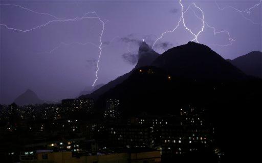 Christ the Redeemer Statue in Brazil: Finger Broken Off by Lightning