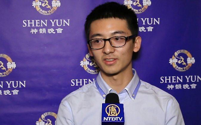 Shen Yun Can Improve a Chinese Person’s Status Overseas