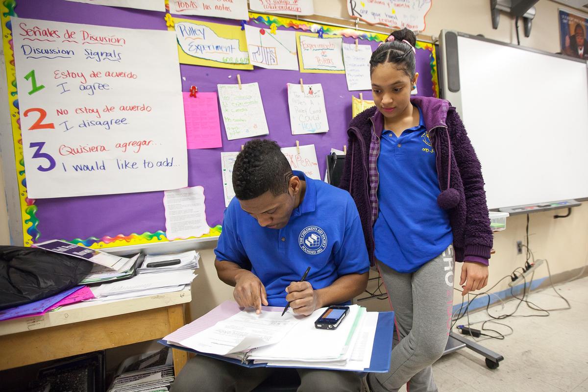 Bill de Blasio’s Community School Plan Will Need a Lot of Love to Succeed